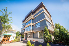 Simple Bucharest Boutique