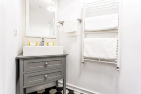 Matisse Bucharest Old Town