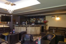 West Plaza Hotel