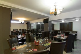 West Plaza Hotel