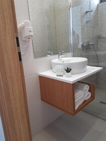 YMY Boutique Residence