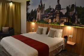 YMY Boutique Residence