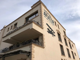 Aviator Boutique Hotel