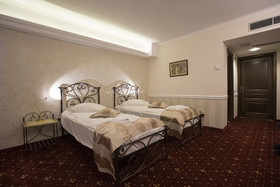 Aviator Boutique Hotel