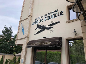 Aviator Boutique Hotel
