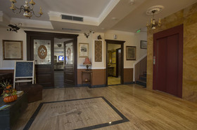 Aviator Boutique Hotel
