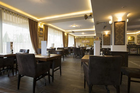 Aviator Boutique Hotel
