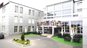 RIN Airport Hotel