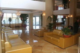 RIN Airport Hotel