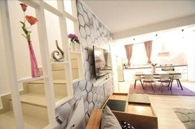Villa Grey Residence