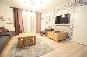 Villa Grey Residence