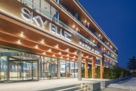 Sky Blue Hotel & Spa