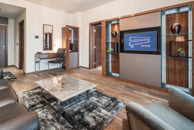Sky Blue Hotel & Spa