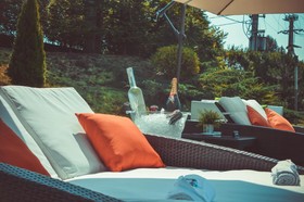 Sky Blue Hotel & Spa