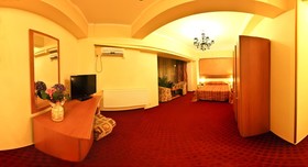 Andres Hotel