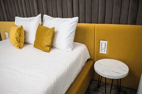 Alive Hotel