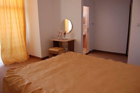 Class Hotel