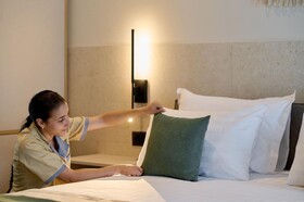 Alezzi Infinity Aparthotel & Spa
