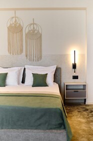 Alezzi Infinity Aparthotel & Spa
