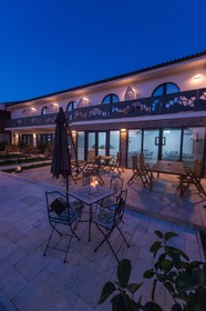 Boutique 23
