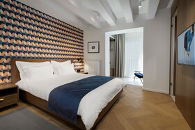 Dominic Smart Luxury Suites - Edition