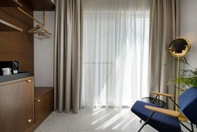 Dominic Smart Luxury Suites - Edition