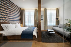 Dominic Smart Luxury Suites - Edition