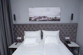 H41 Luxury Suites