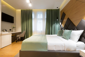 Hotel Capital