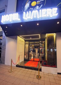 Hotel Lumière