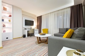 Hotel Tesla Smart Stay