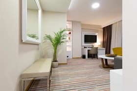 Hotel Tesla Smart Stay