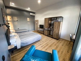 K43 Rooms And Apartments