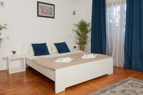 Red Clay Spa Apartments