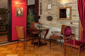 Red Clay Spa Apartments