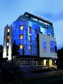 Best Western My Place Hotel