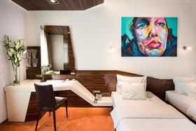 Best Western My Place Hotel