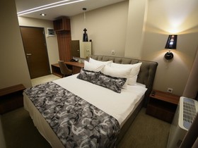 Hotel Ideo Lux