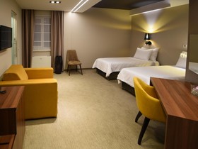 Hotel Ideo Lux
