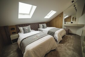 Luxury Hotel King Bo