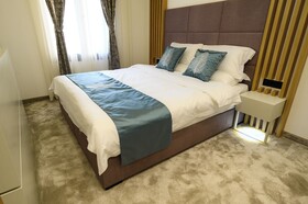 Luxury Hotel King Bo