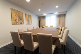 New City Hotel & Restaurant