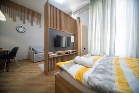 Manoir Apartments