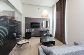 Hotel Grand Hedonist