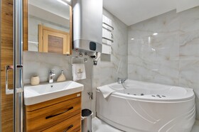 Golden Panorama Wellness & Spa