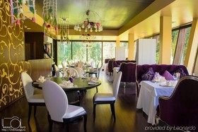 Mona Boutique Hotel