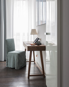 Crystal House Suite Hotel & Spa