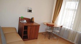 Lotos Hotel