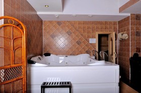 Boomerang Hotel