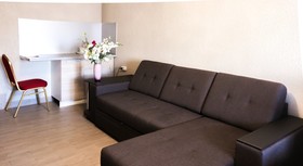 Gallery Voyage Hotel